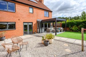 Photo 8- click for photo gallery